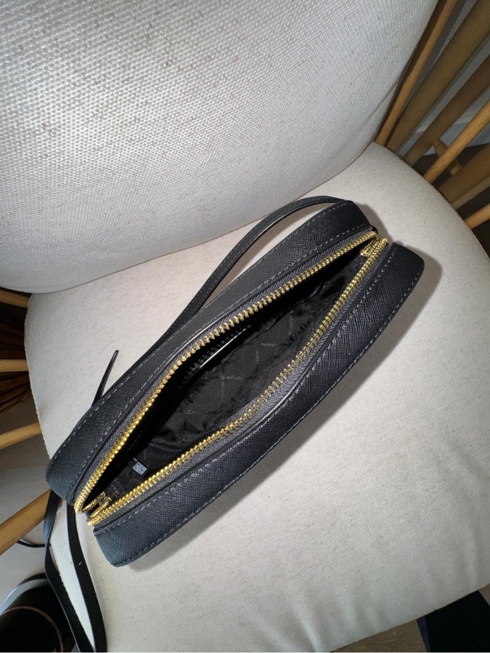 New Michael Kors Women's Black Leather East West Chain Crossbody Camera Bag NWT - Picture 12 of 13